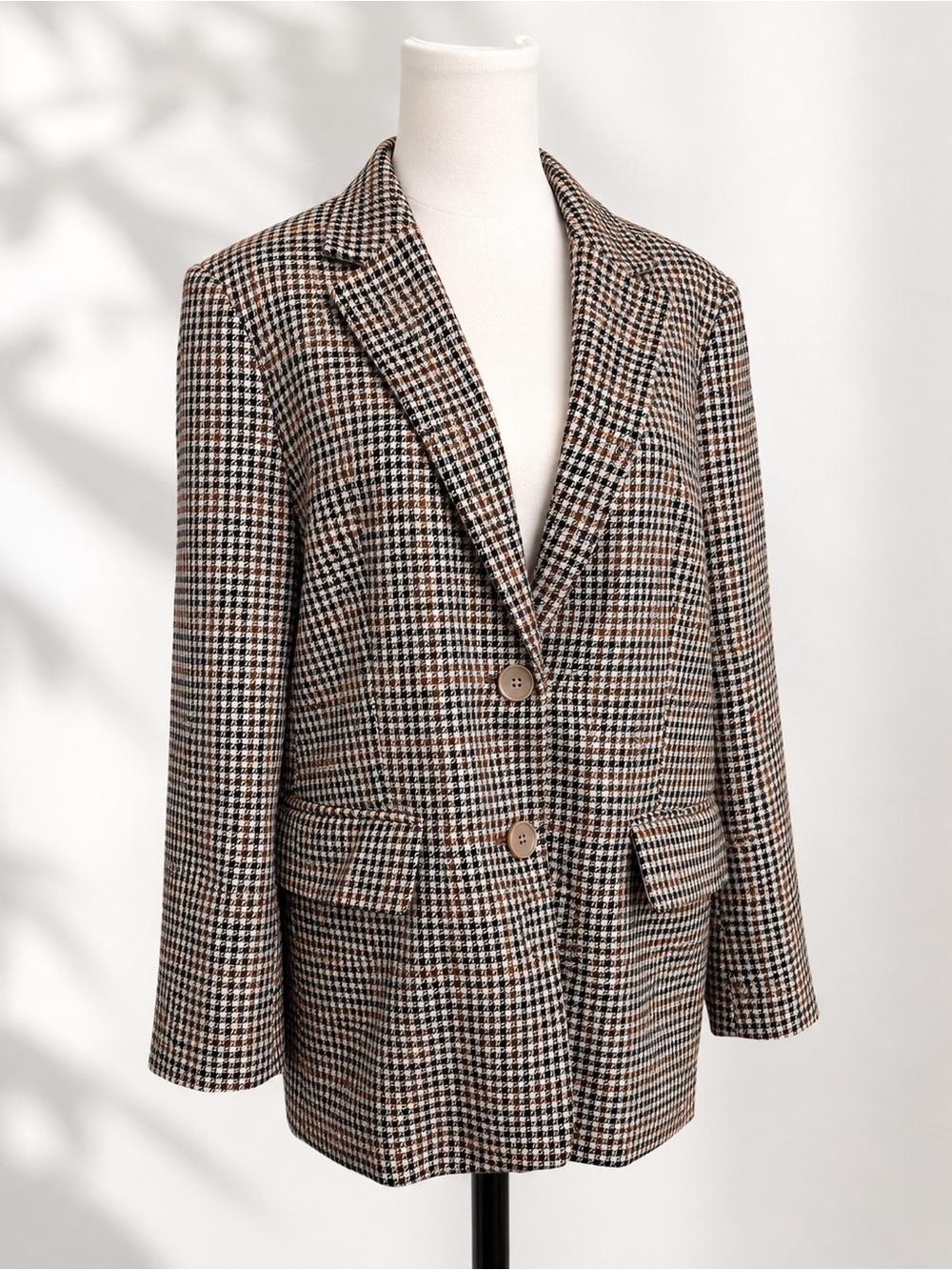 H&M Oversized Houndstooth Blazer | Hailey Bieber Inspired Old Money Office S